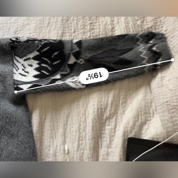 RARE Yari Artesanians Cowichan indian native eagles wool spellout hoodi… - Picture 6 of 7